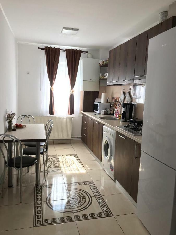 Apartament Mont Blanc Синая Екстериор снимка