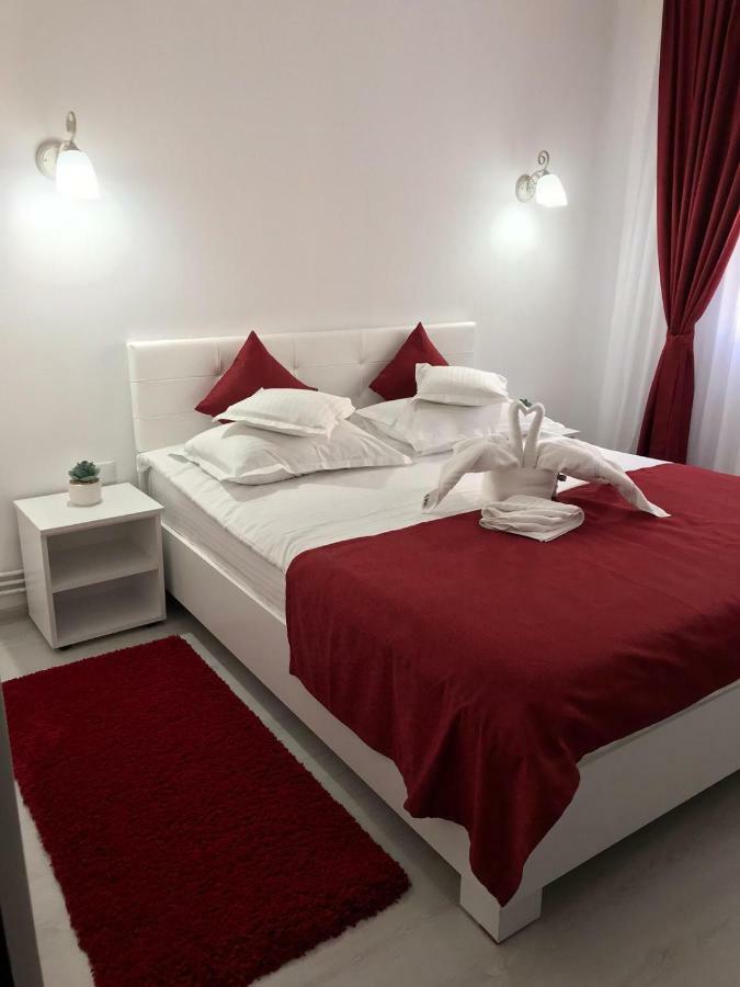 Apartament Mont Blanc Синая Екстериор снимка