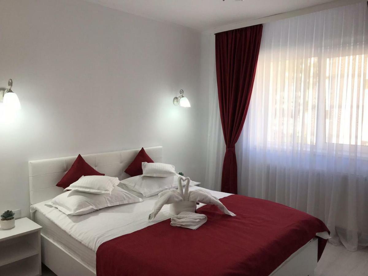 Apartament Mont Blanc Синая Екстериор снимка