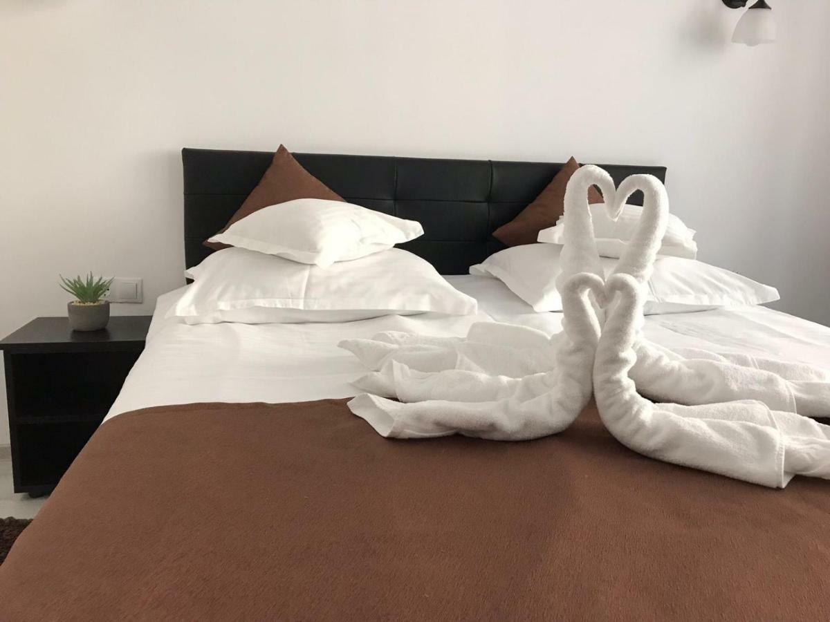 Apartament Mont Blanc Синая Екстериор снимка