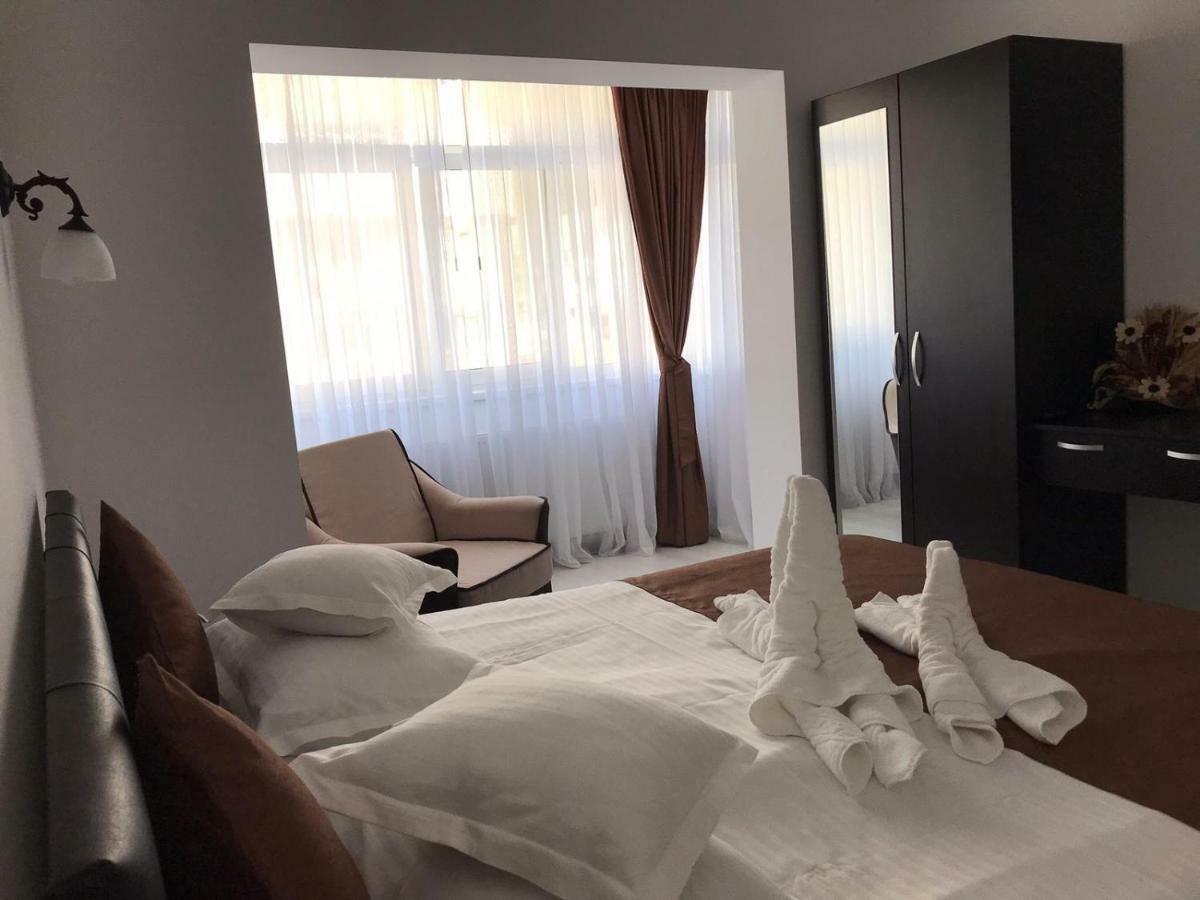 Apartament Mont Blanc Синая Екстериор снимка
